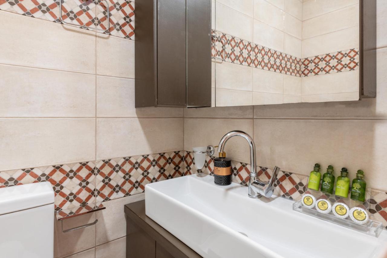 Mironia Apartment 伊拉克利翁 外观 照片